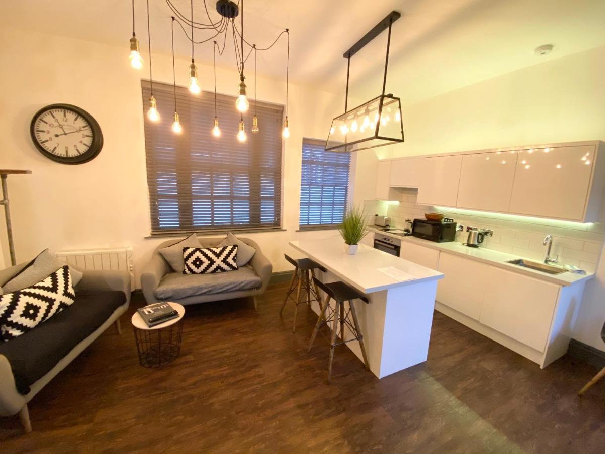 Studio At The Coach House Apartments Λιντς Εξωτερικό φωτογραφία