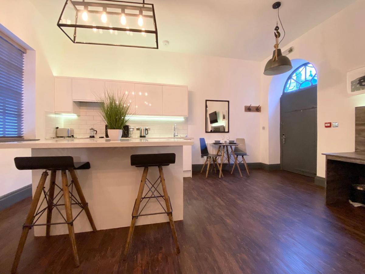 Studio At The Coach House Apartments Λιντς Εξωτερικό φωτογραφία